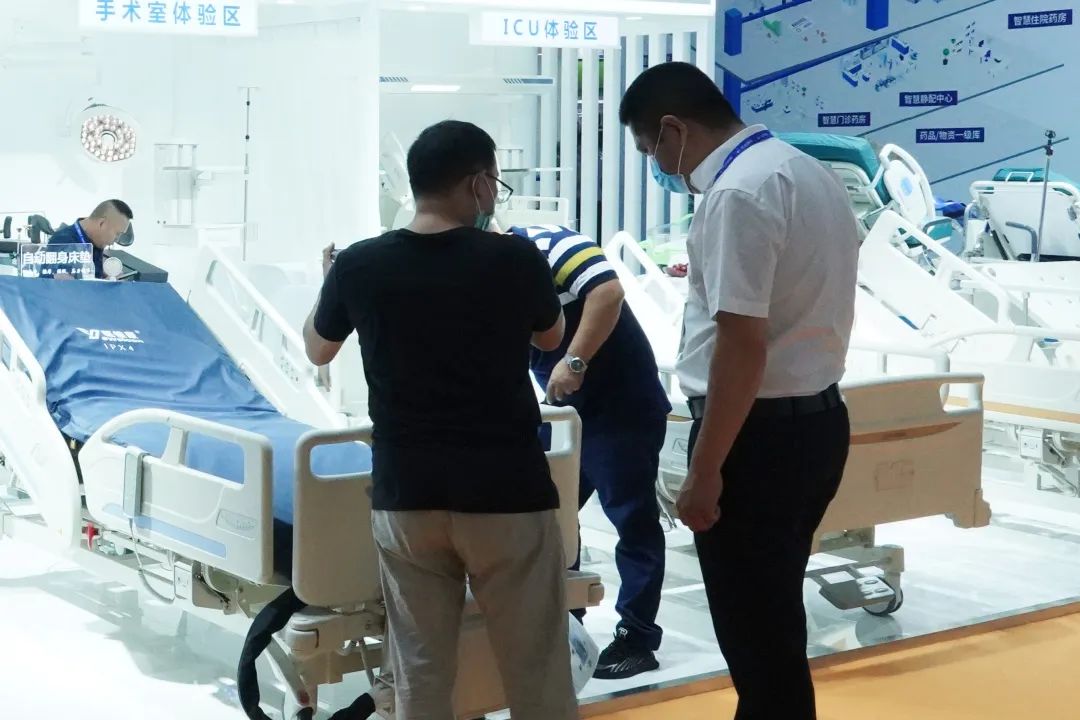 皇冠体育医疗,小护士医疗设备